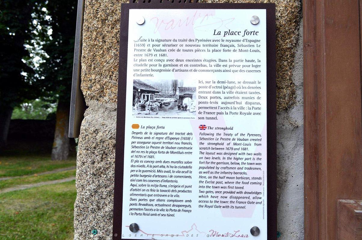 Mont Louis citadelle 020.jpg